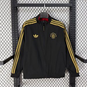 Manchester United 2025-26 Double-sided Cortavientos